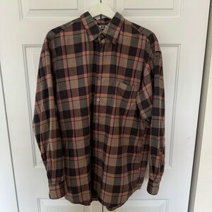 Uniqlo Men’s Flannel Button Up